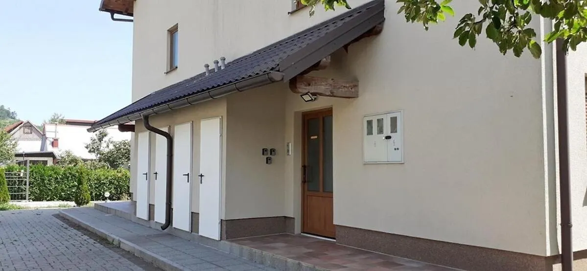 Apartments With A Parking Space Fuzine, Gorski Kotar - 19537 Croatia